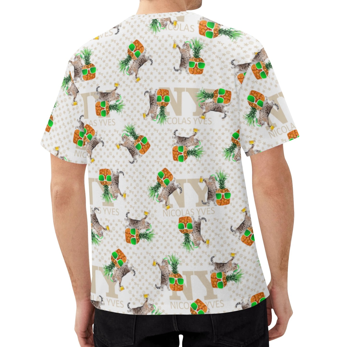 Un Tee-shirt, des Chats, des Ananas et de la Bière ! Le T-shirt Blanc Kitsch Chananas de Nicolas Yves