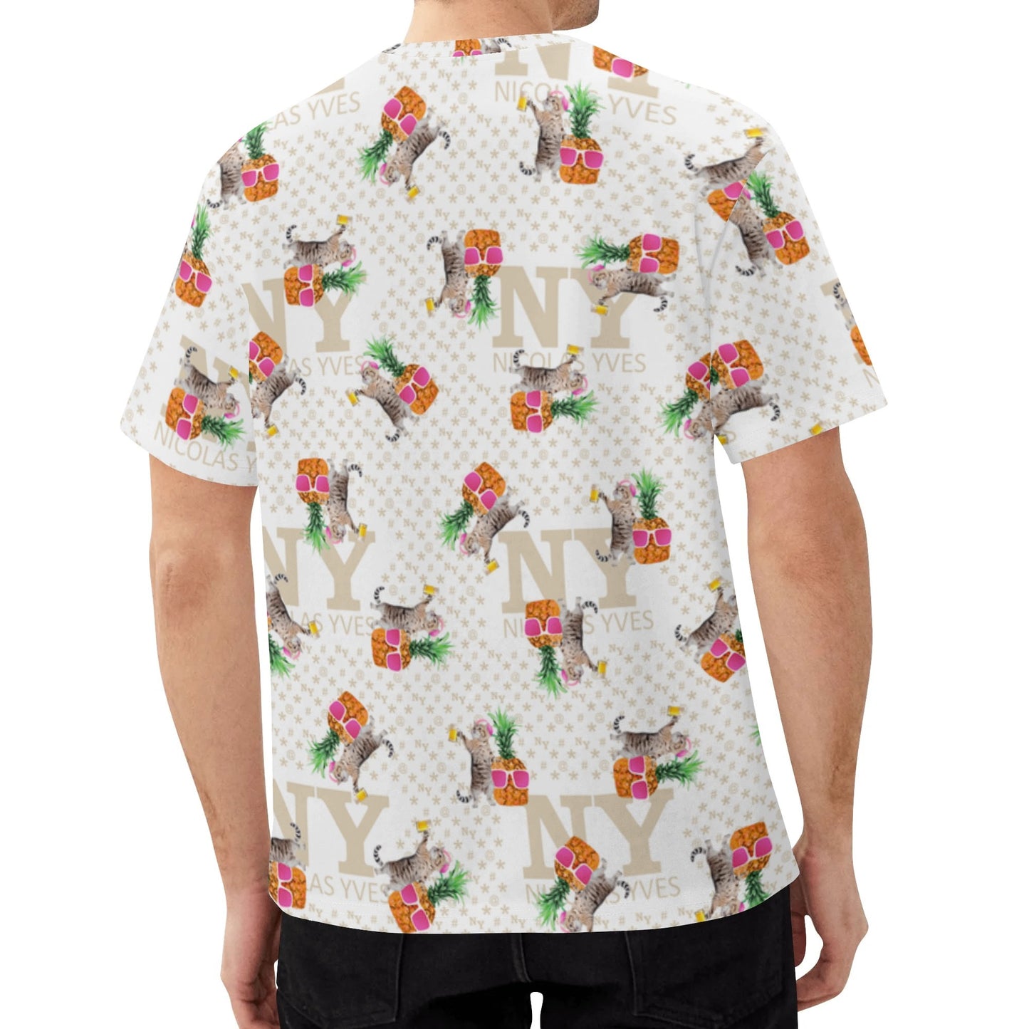 Un Tee-shirt, des Chats, des Ananas et de la Bière ! Le T-shirt Blanc Kitsch Chananas de Nicolas Yves
