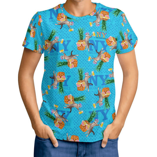 Un Tee-shirt, des Chats, des Ananas et de la Bière ! Le T-shirt Bleu Kitsch Chananas de Nicolas Yves. Lunettes roses jaunes 01