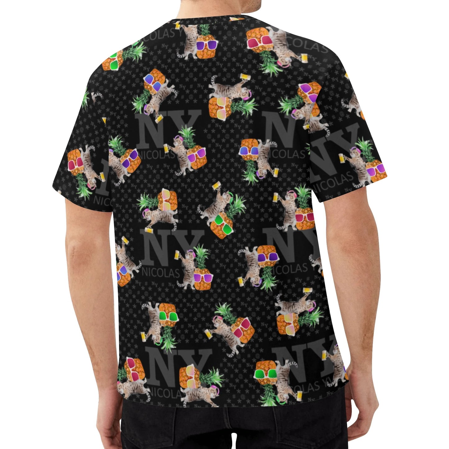 Le T-shirt Noire Kitsch Chananas de Nicolas Yves